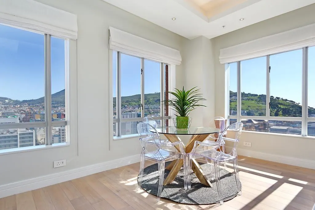 Triangle Luxury Suites By Totalstay Cape Town
