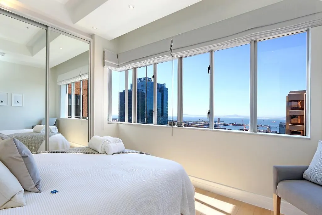 Triangle Luxury Suites By Totalstay Cape Town 0*,