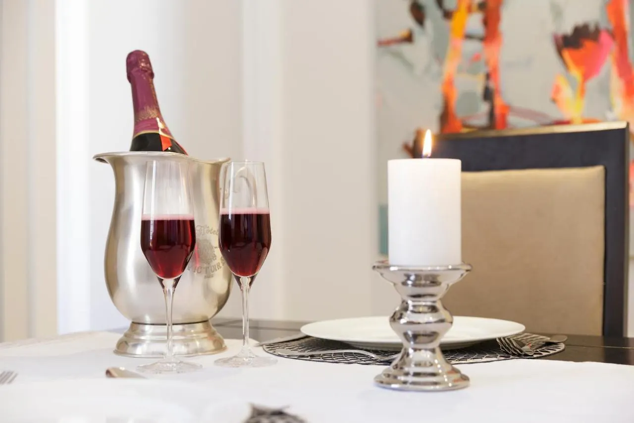Apartment Triangle Luxury Suites By Totalstay Cape Town