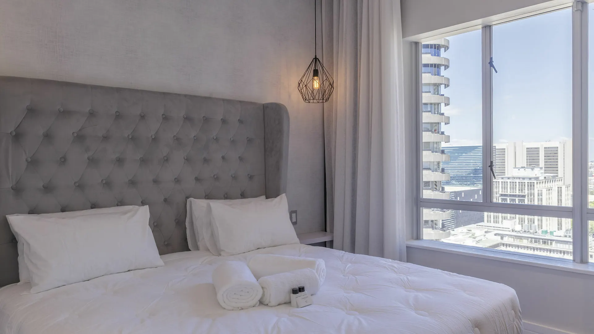 Triangle Luxury Suites By Totalstay Cape Town Apartment