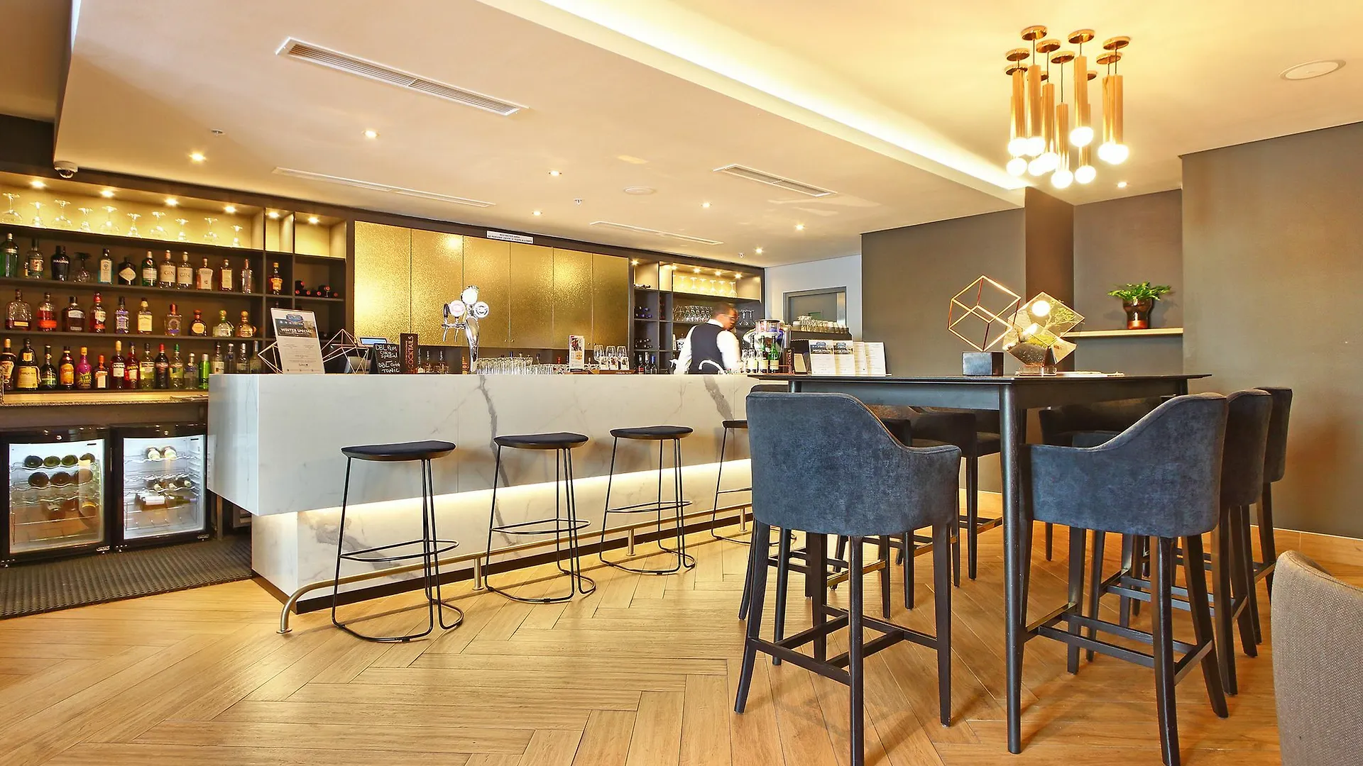 Apartment Triangle Luxury Suites By Totalstay Cape Town South Africa